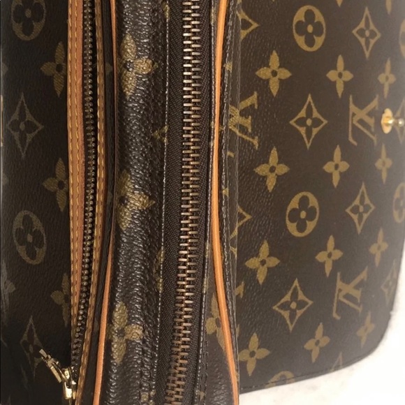 COPY - Authentic Louis Vuitton St Germain 23 - Picture 7 of 11
